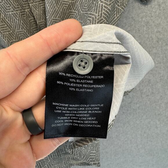 Voyager Alpine Shirt Mens Medium Gray Geometric Short Sleeve Button Up Pocket - Picture 6 of 13
